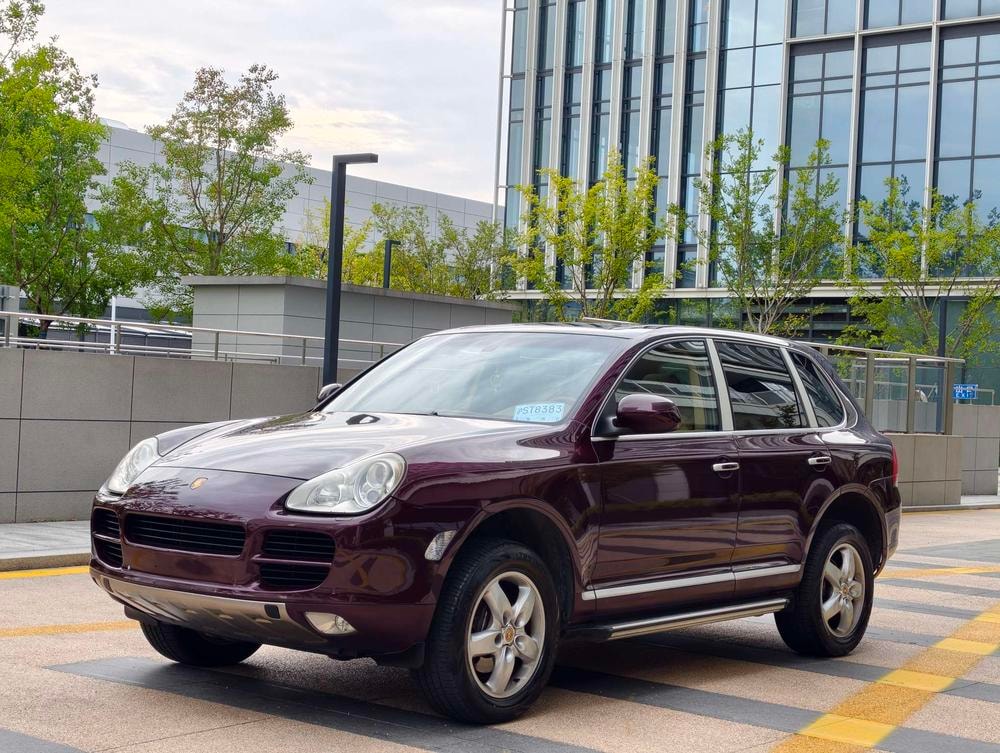 Porsche Cayenne 2006 — фото автомобиля 1