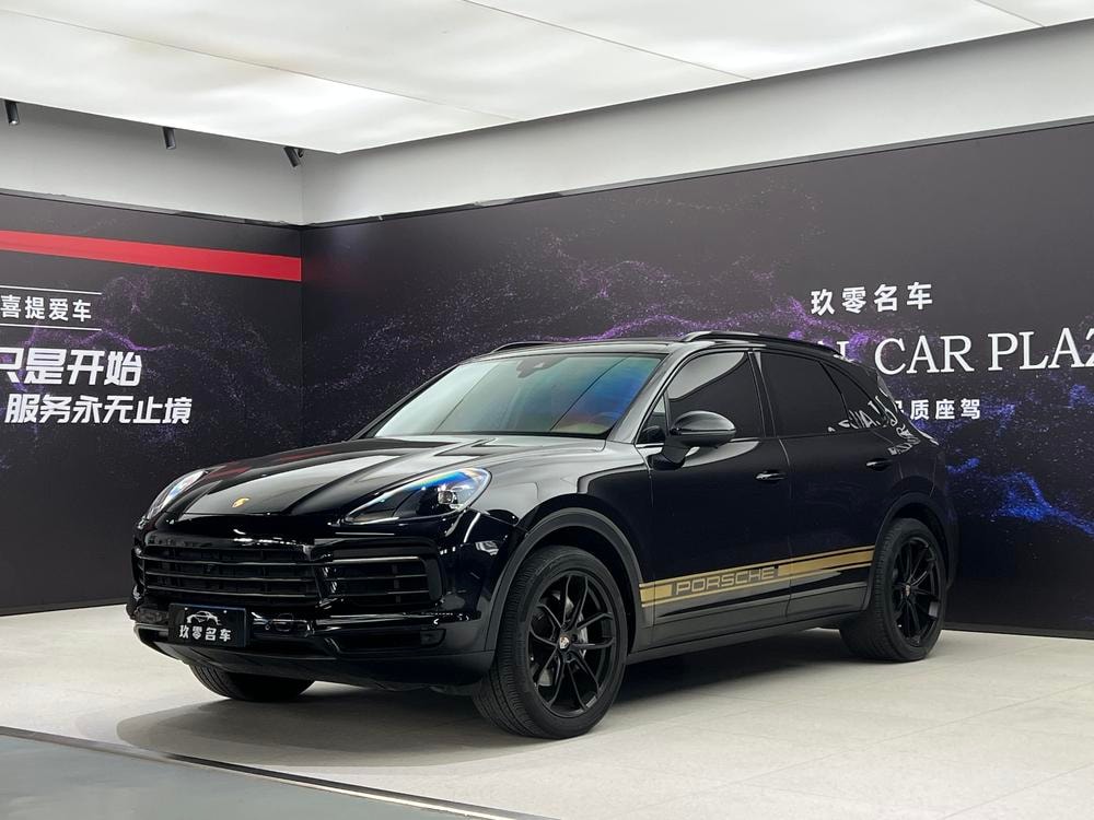 Porsche Cayenne 2019 — фото автомобиля