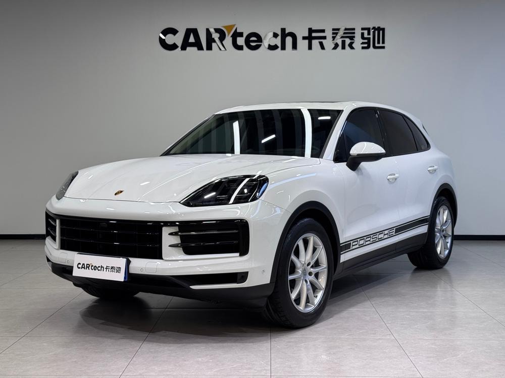 Porsche Cayenne 2024 — фото автомобиля