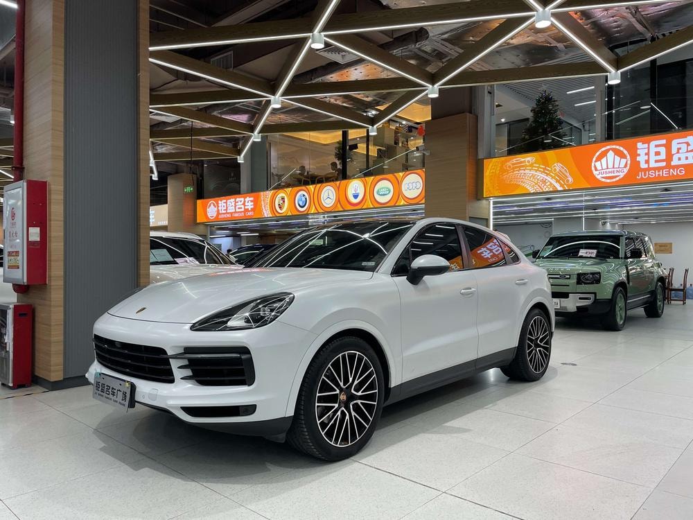 Porsche Cayenne Coupé 2019 — фото автомобиля