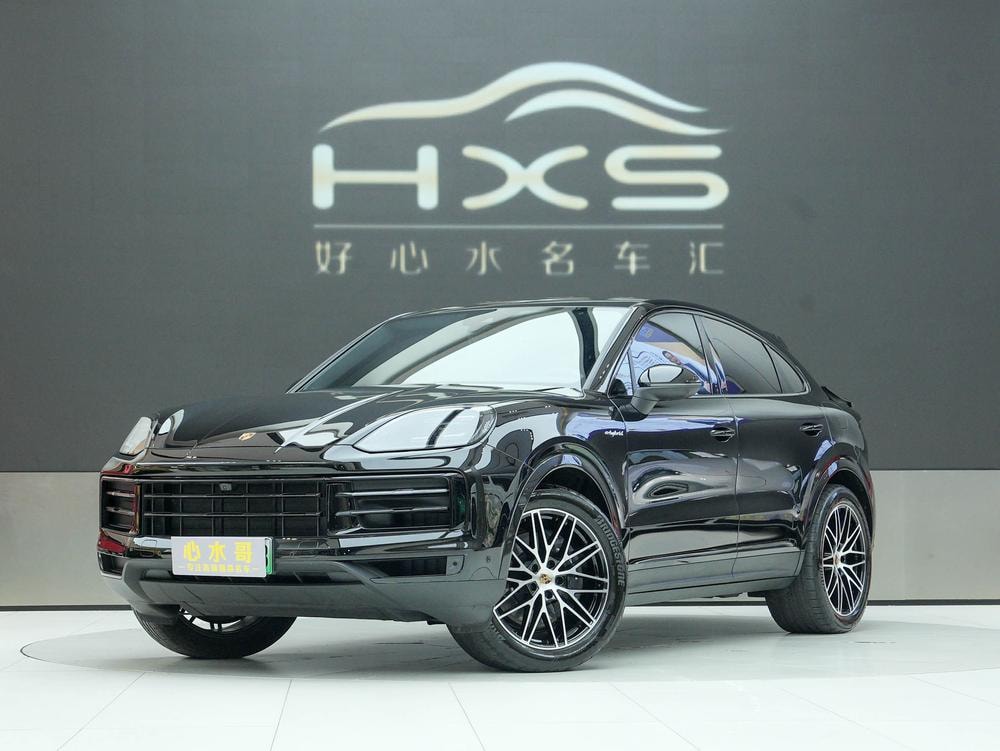 Porsche Cayenne E-Hybrid 2025 — фото автомобиля 1