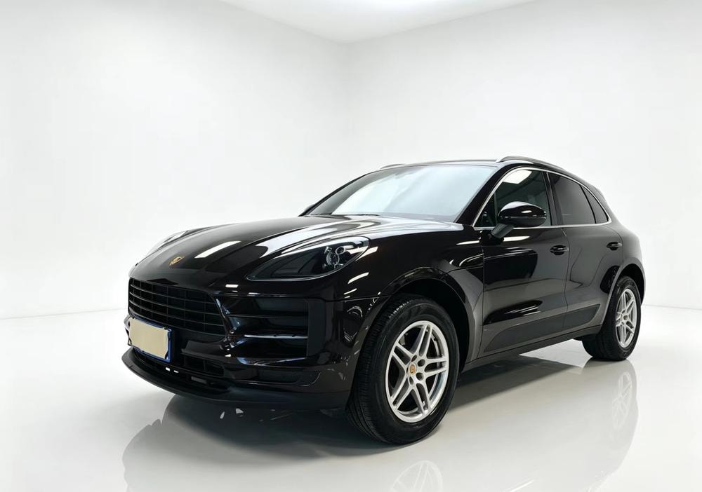 Porsche Macan 2021 — фото автомобиля