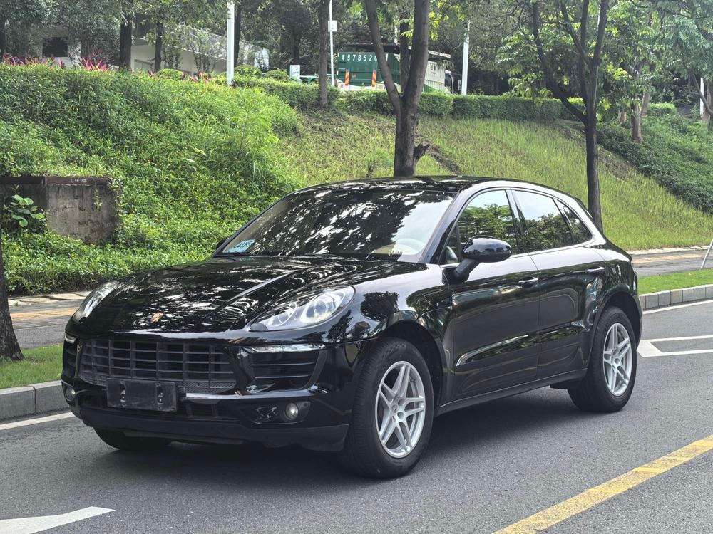 Porsche Macan 2017 — фото автомобиля 1