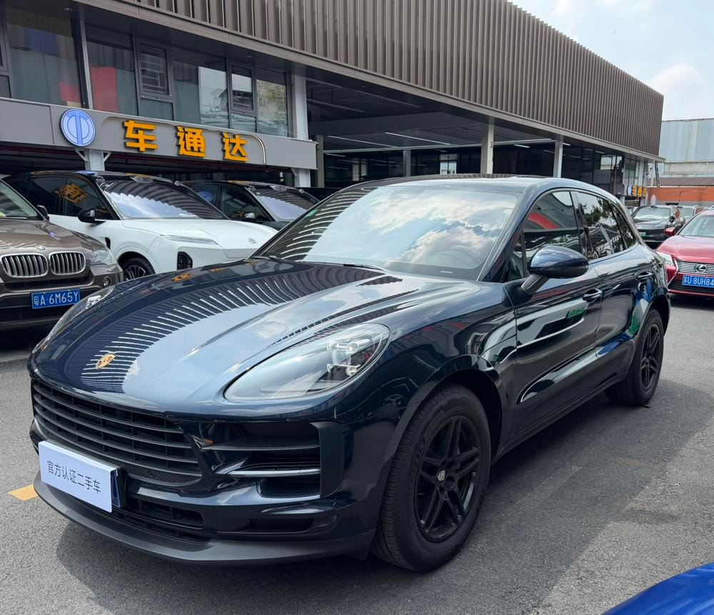Porsche Macan 2018 — фото автомобиля