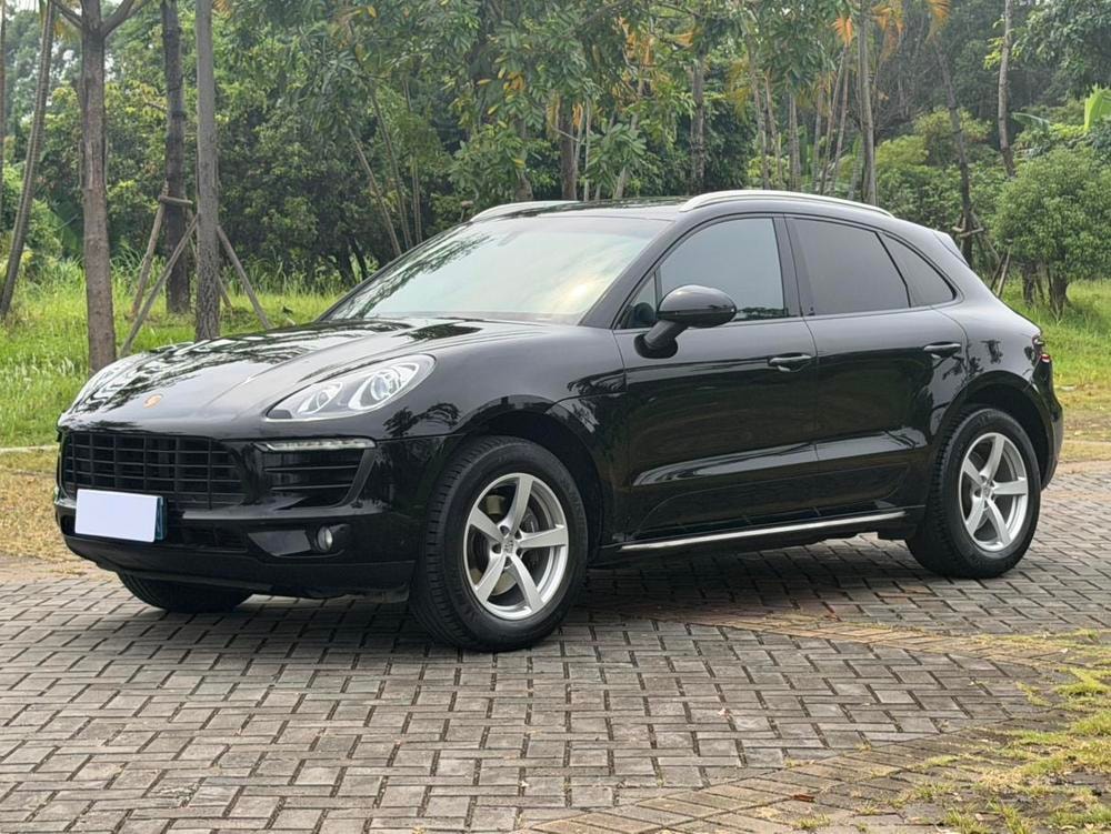 Porsche Macan 2016 — фото автомобиля 1