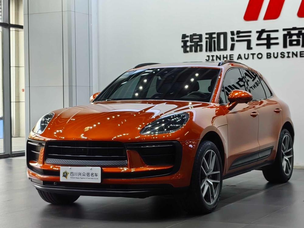 Porsche Macan 2022 — фото автомобиля 1