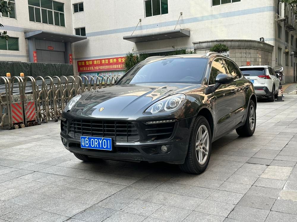 Porsche Macan 2017 — фото автомобиля 1