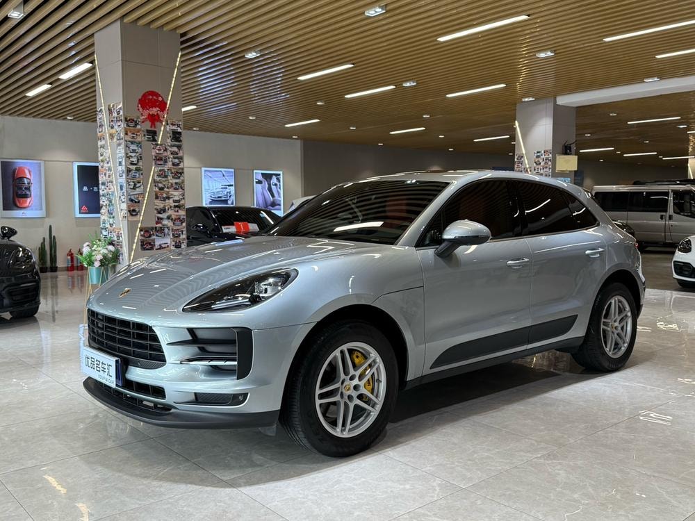 Porsche Macan 2020 — фото автомобиля 1