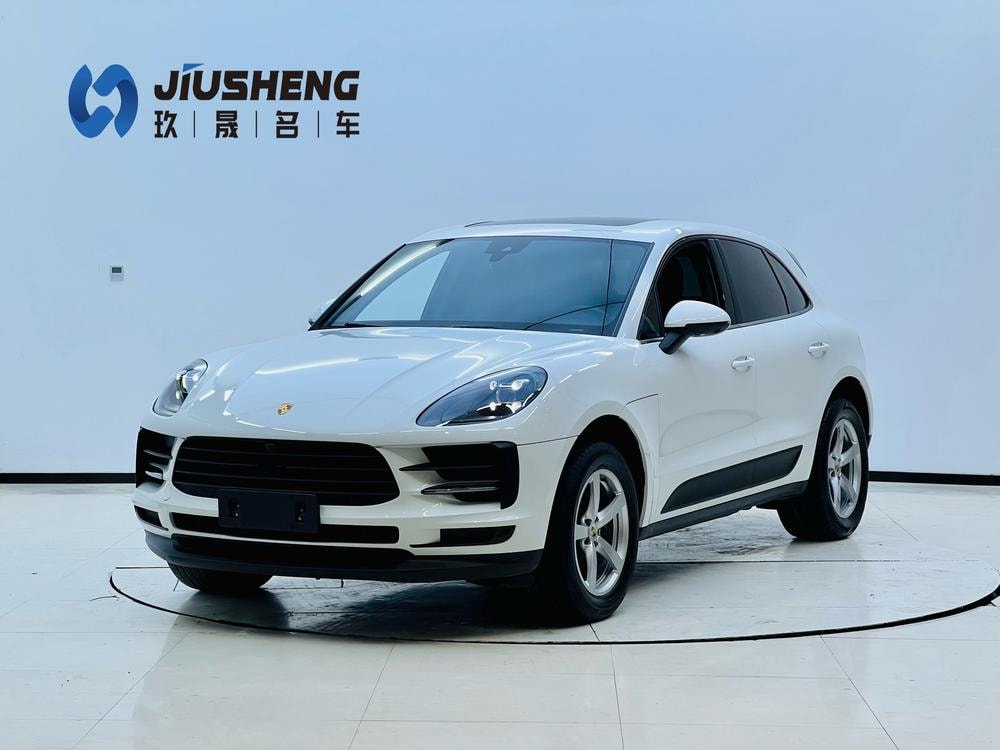 Porsche Macan 2021 — фото автомобиля