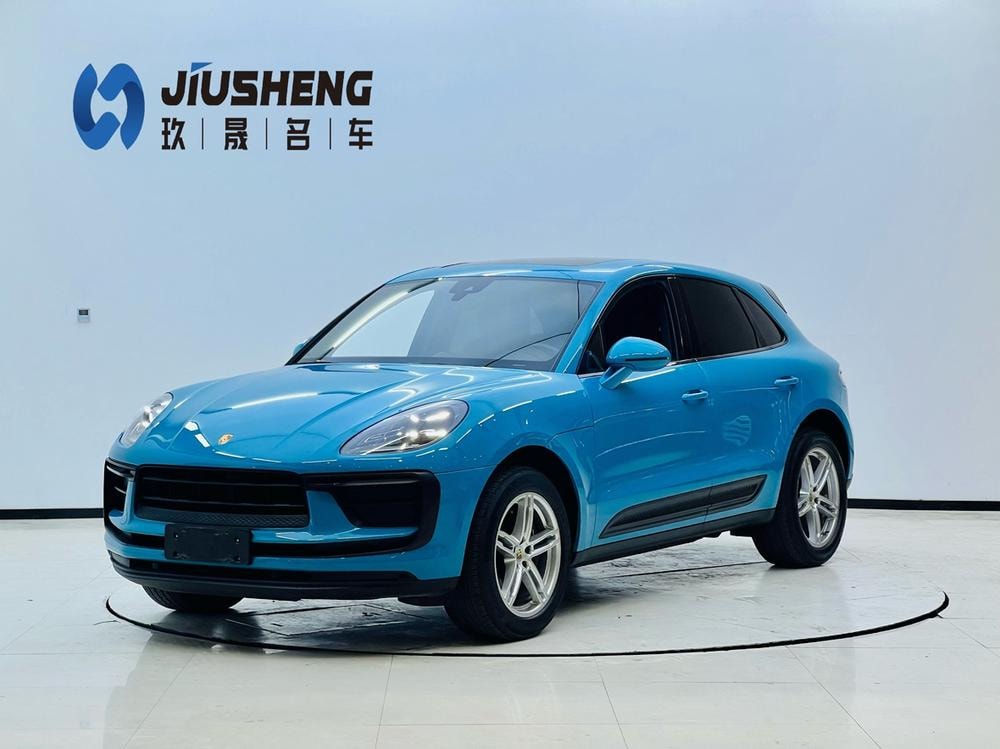 Porsche Macan 2022 — фото автомобиля