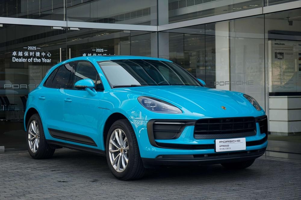 Porsche Macan 2023 — фото автомобиля 1