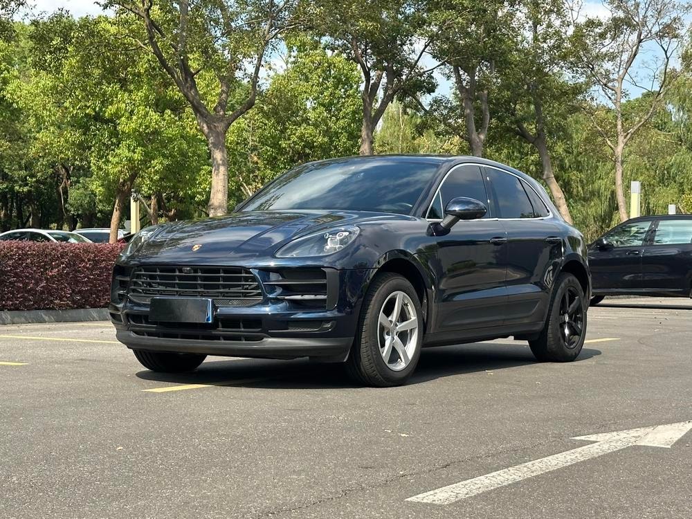 Porsche Macan 2021 — фото автомобиля