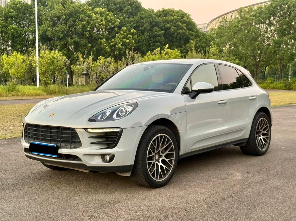 Porsche Macan 2017 — фото автомобиля