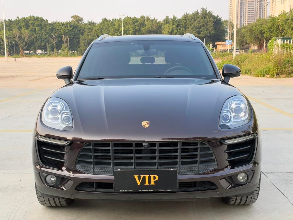 Porsche Macan 2016 — фото автомобиля