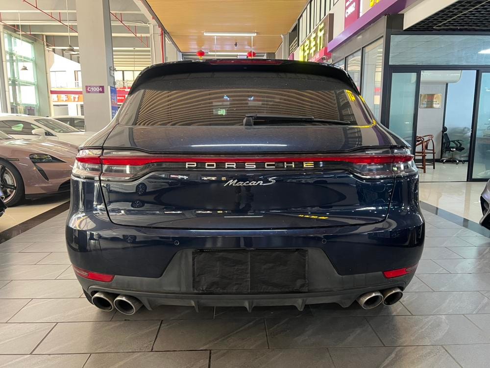 Porsche Macan 2020 — фото автомобиля
