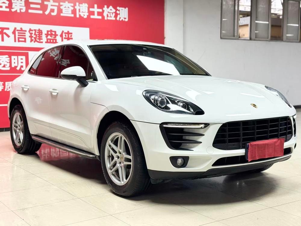 Porsche Macan 2017 — фото автомобиля