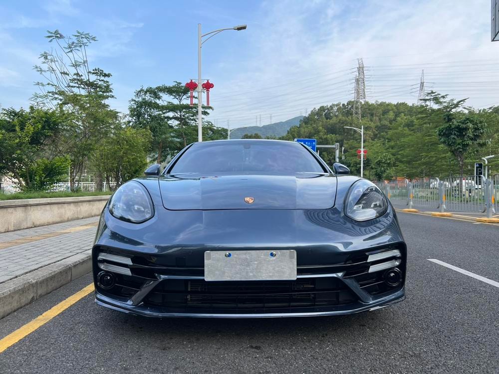 Porsche Panamera 2014 — фото автомобиля 1