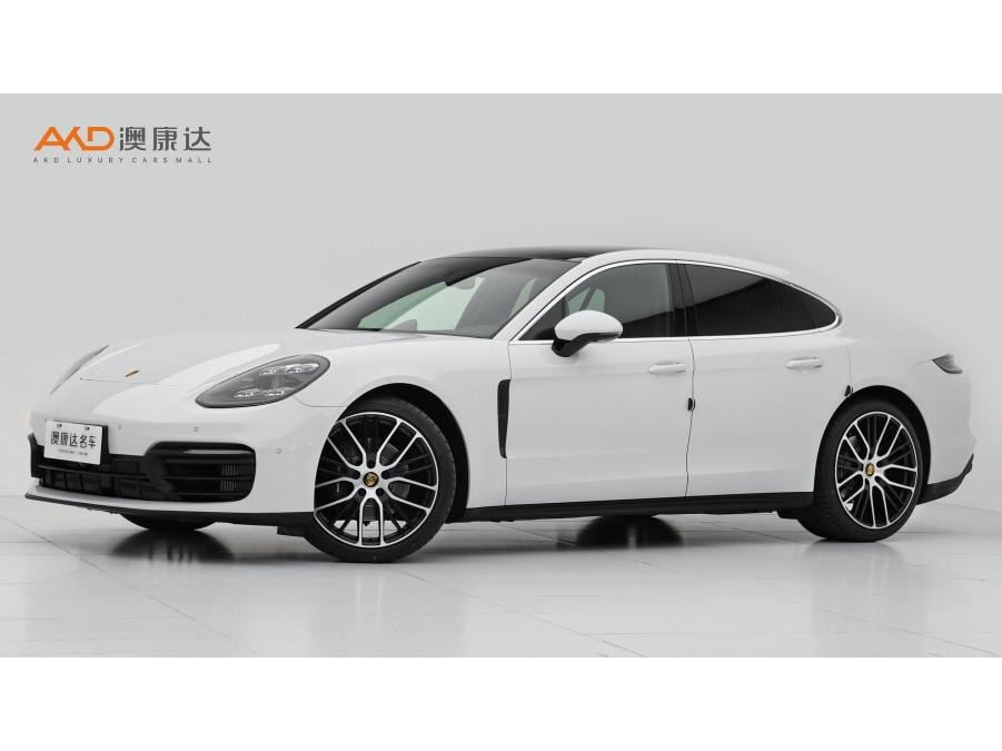 Porsche Panamera 2023 — фото автомобиля