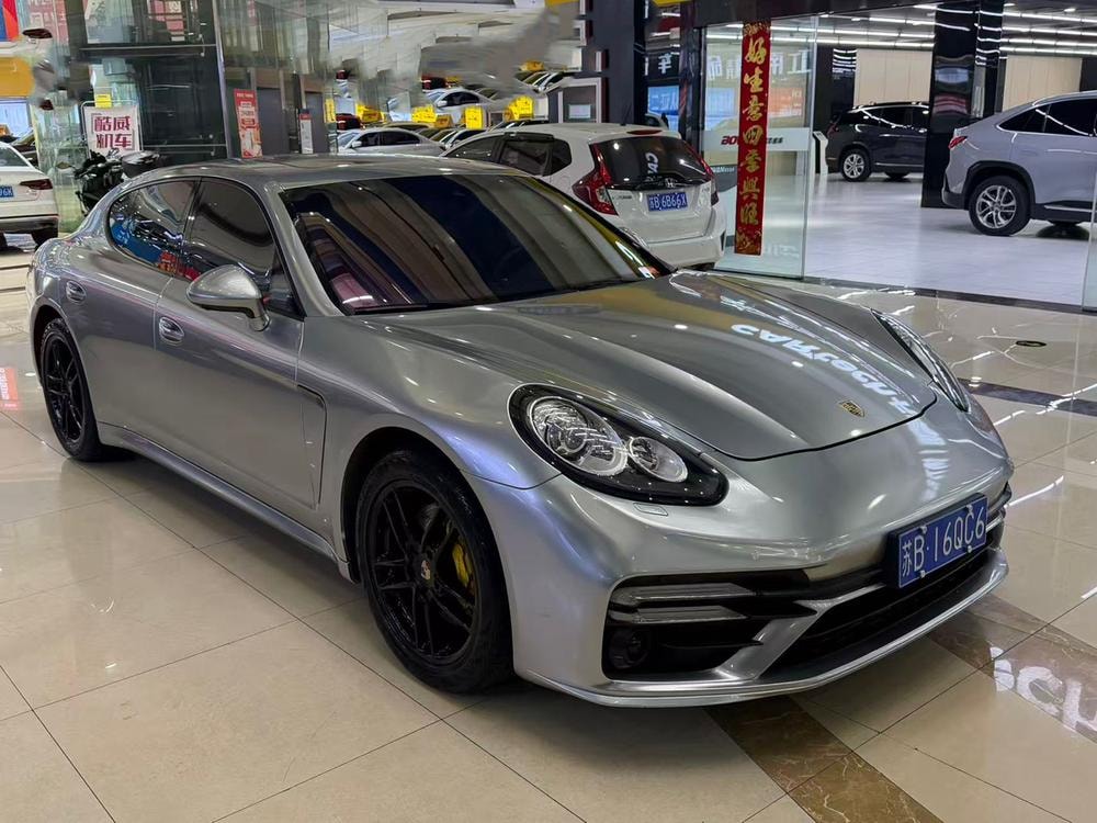 Porsche Panamera 2014 — фото автомобиля