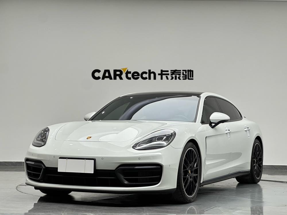 Porsche Panamera 2023 — фото автомобиля