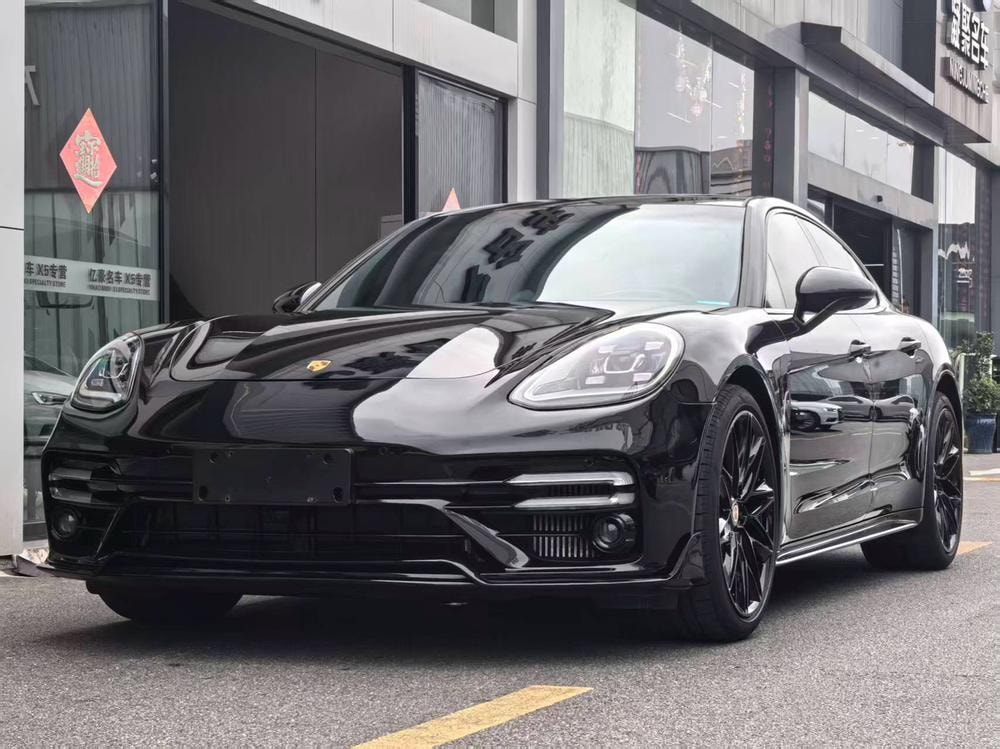 Porsche Panamera 2022 — фото автомобиля