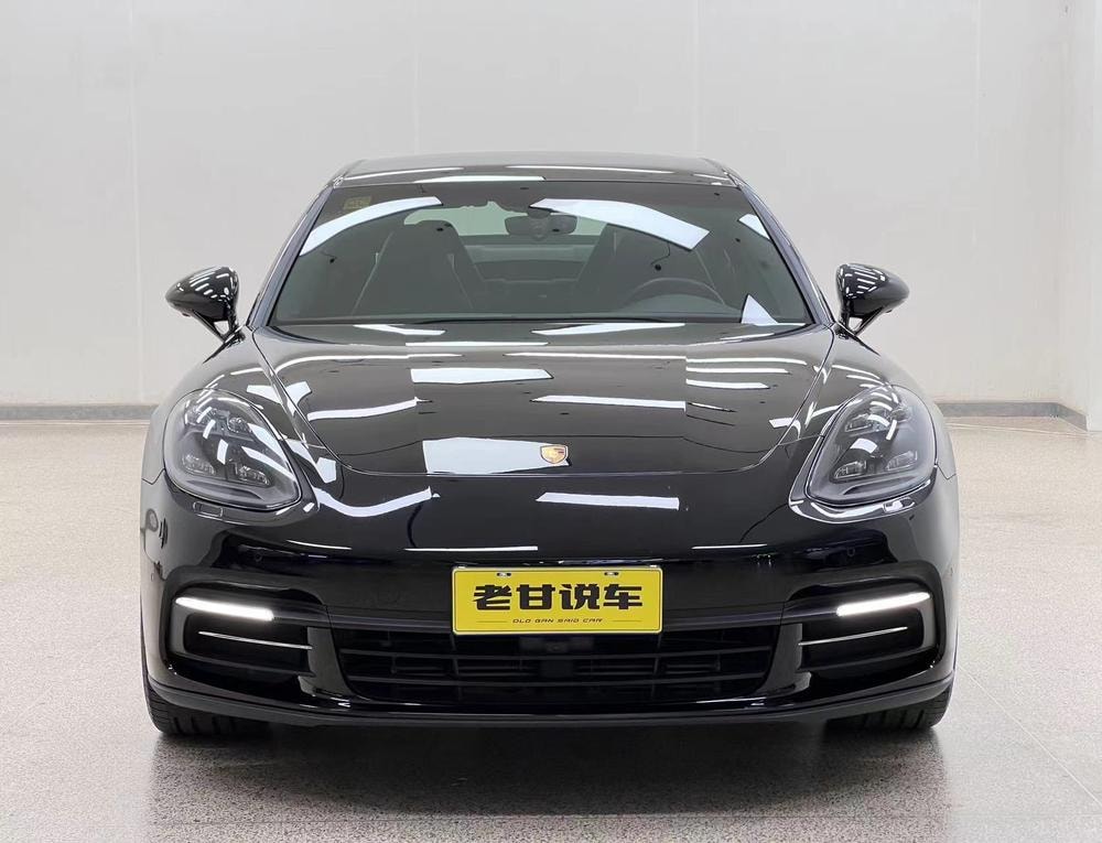 Porsche Panamera 2017 — фото автомобиля