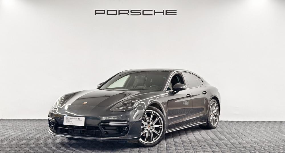 Porsche Panamera 2020 — фото автомобиля