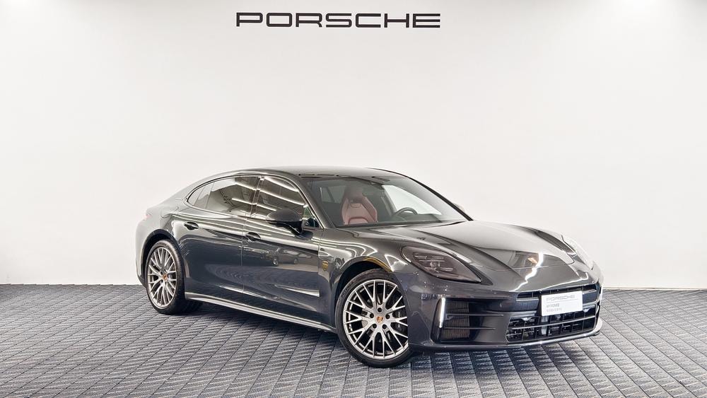 Porsche Panamera 2025 — фото автомобиля