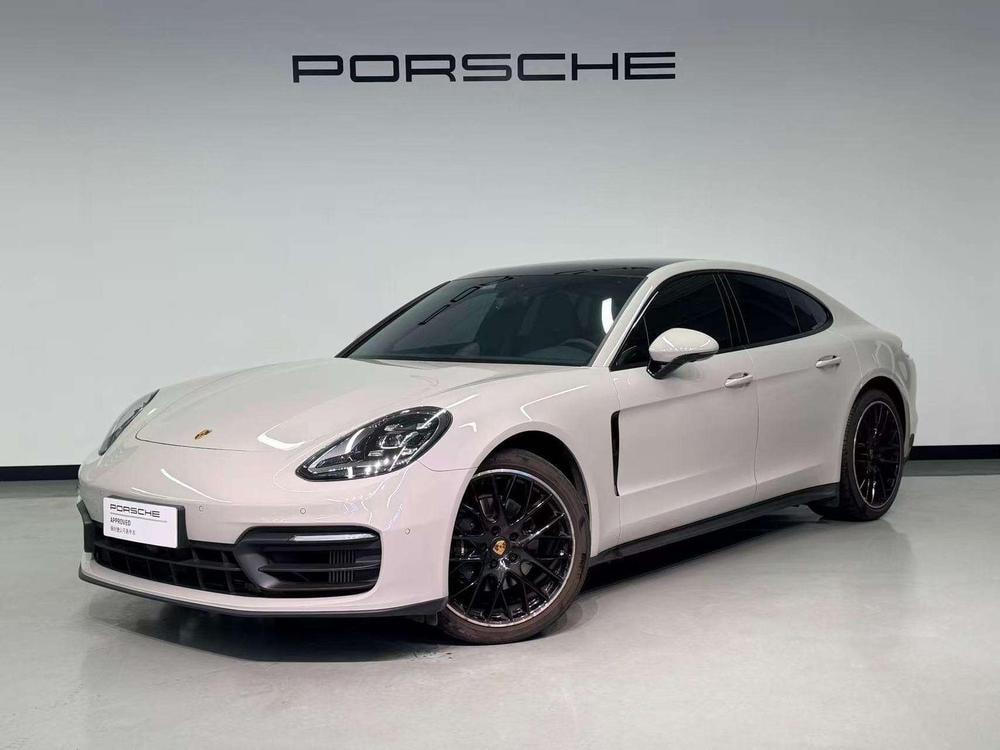 Porsche Panamera 2023 — фото автомобиля