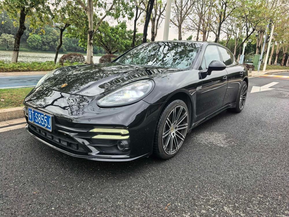 Porsche Panamera 2014 — фото автомобиля