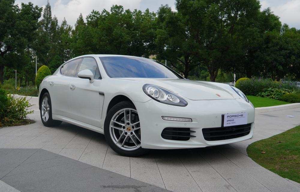 Porsche Panamera 2014 — фото автомобиля 1