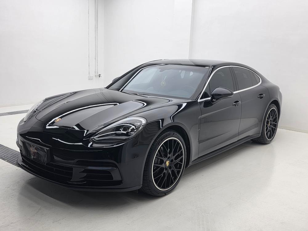 Porsche Panamera 2017 — фото автомобиля