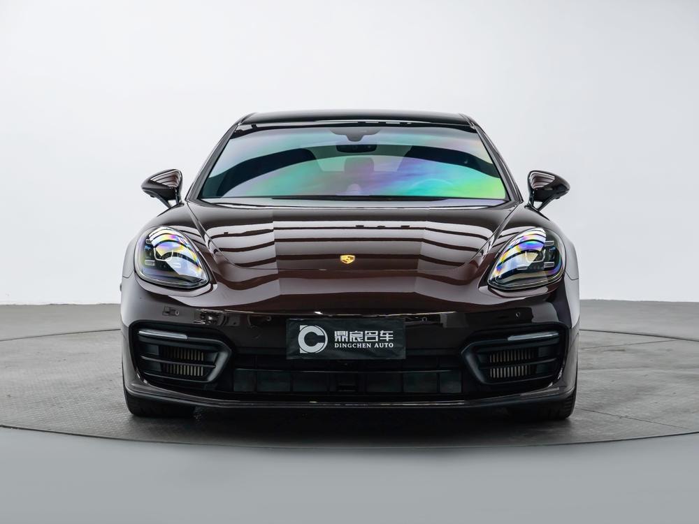 Porsche Panamera 2021 — фото автомобиля