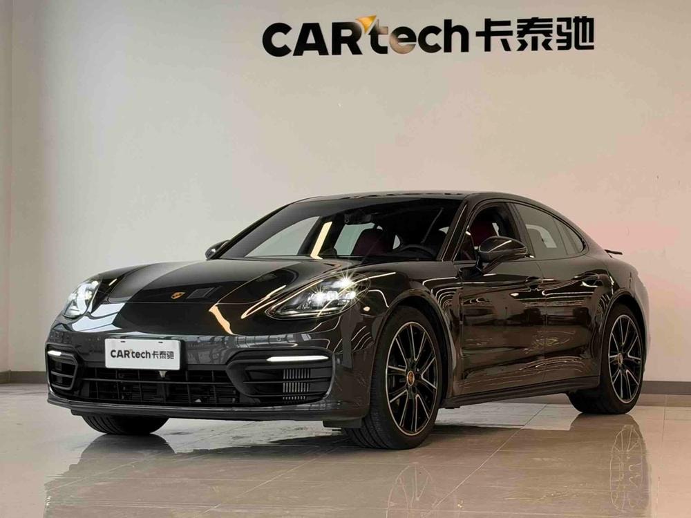 Porsche Panamera 2022 — фото автомобиля