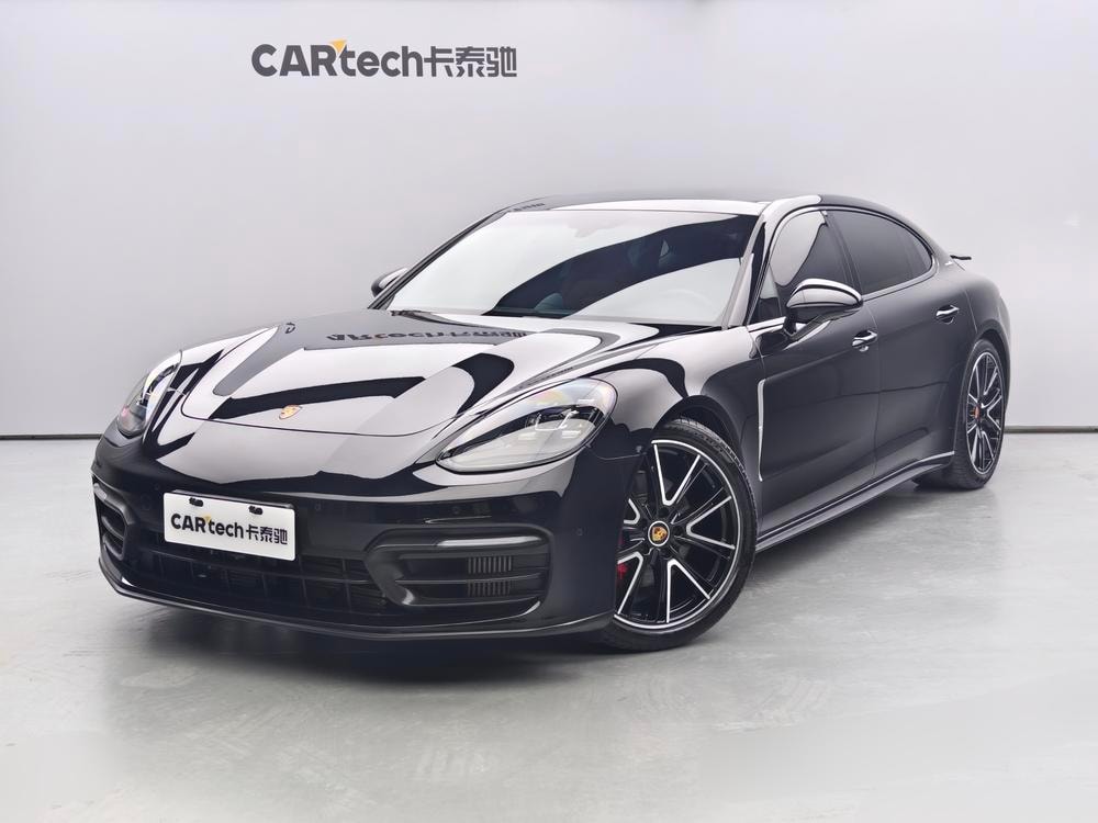 Porsche Panamera 2023 — фото автомобиля