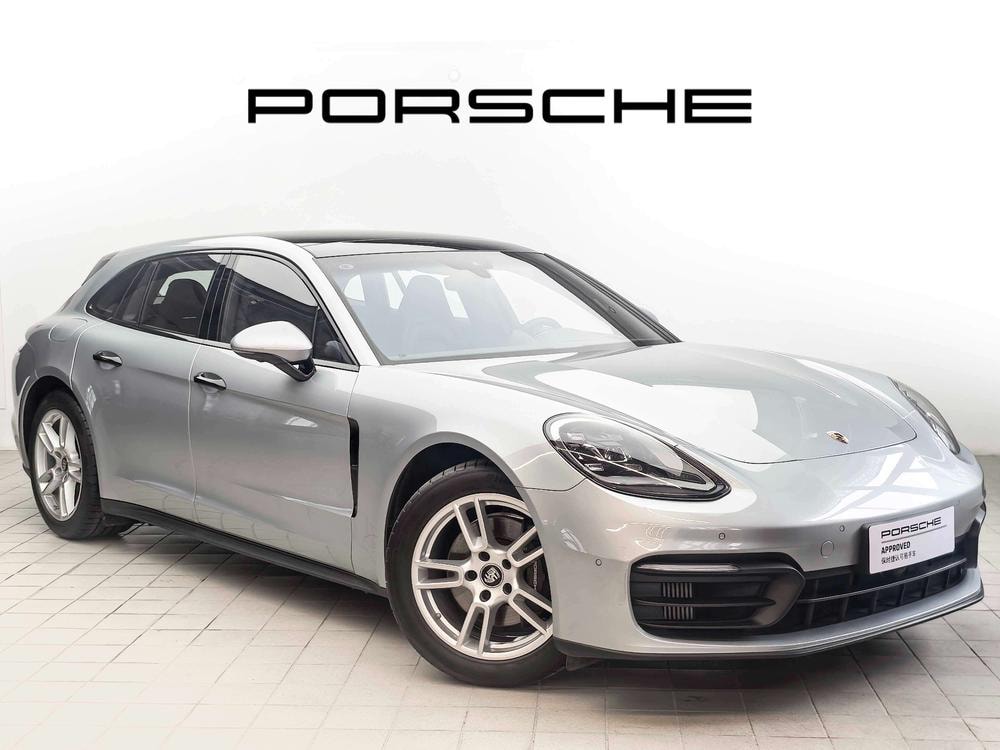 Porsche Panamera 2023 — фото автомобиля