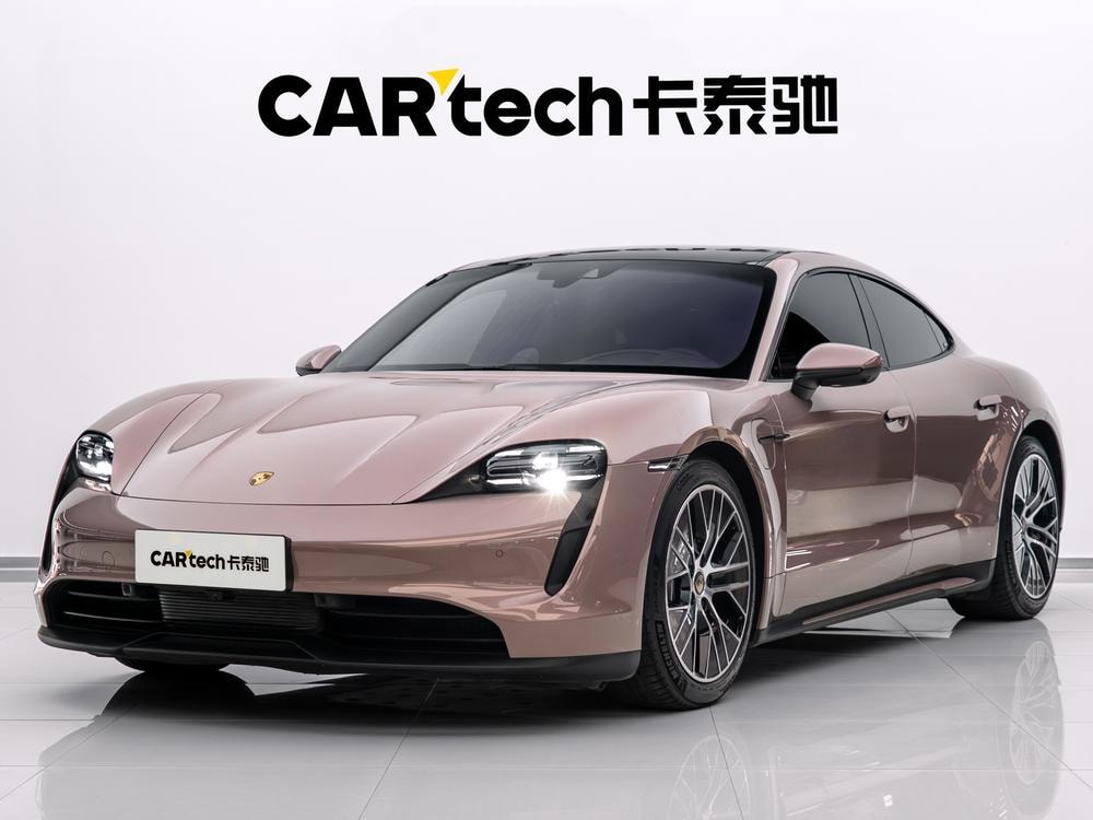 Porsche Taycan 2022 — фото автомобиля