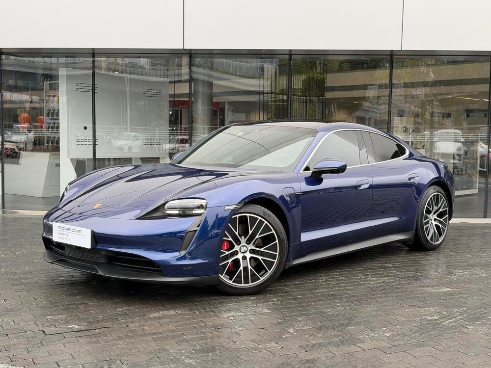 Porsche Taycan 2019 — фото автомобиля