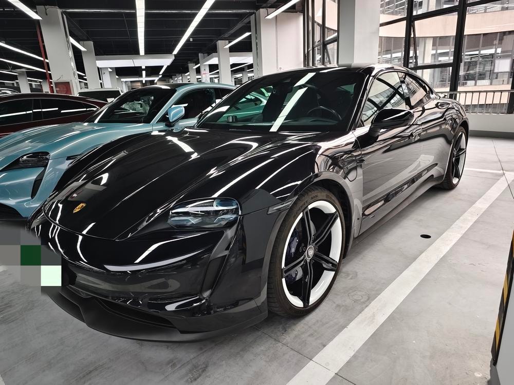 Porsche Taycan 2020 — фото автомобиля