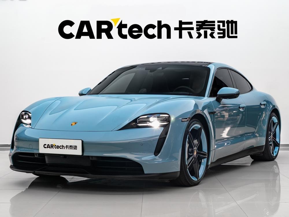 Porsche Taycan 2022 — фото автомобиля 1