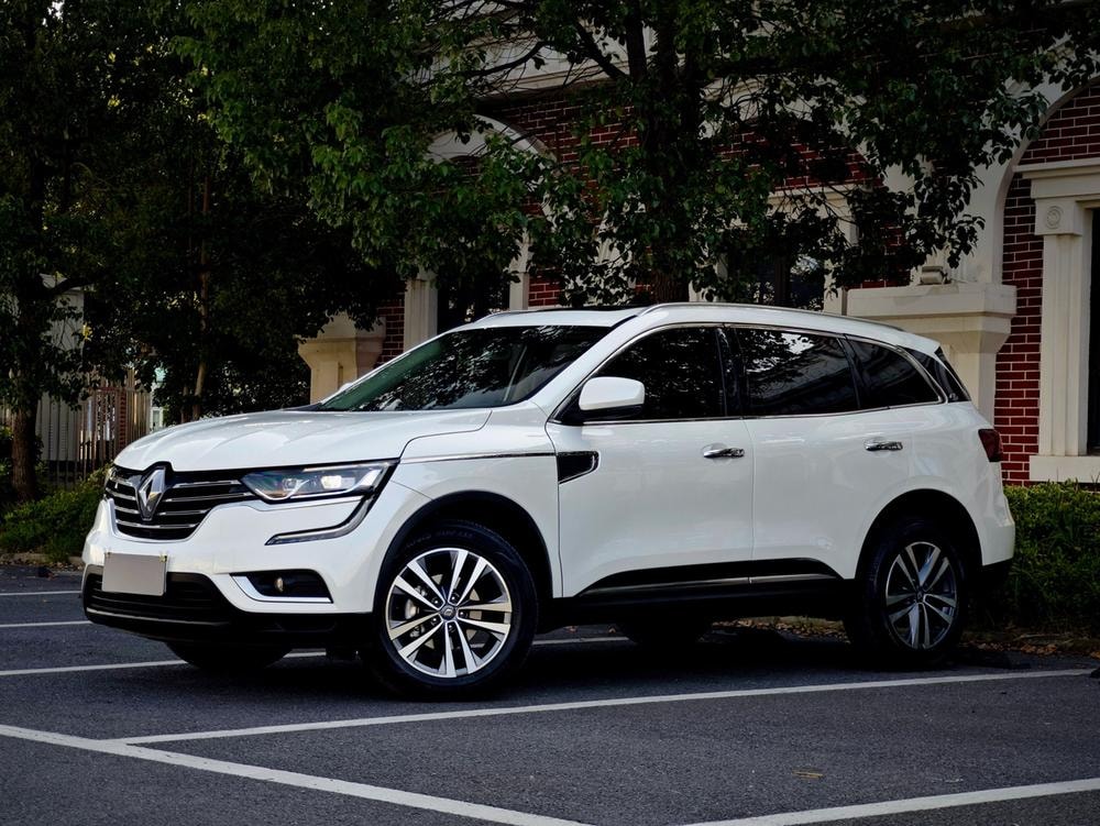 Renault Koleos 2018 — фото автомобиля