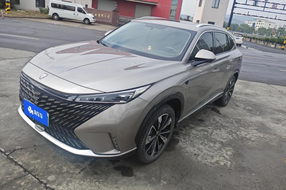 Roewe eRX5 2023 — фото автомобиля