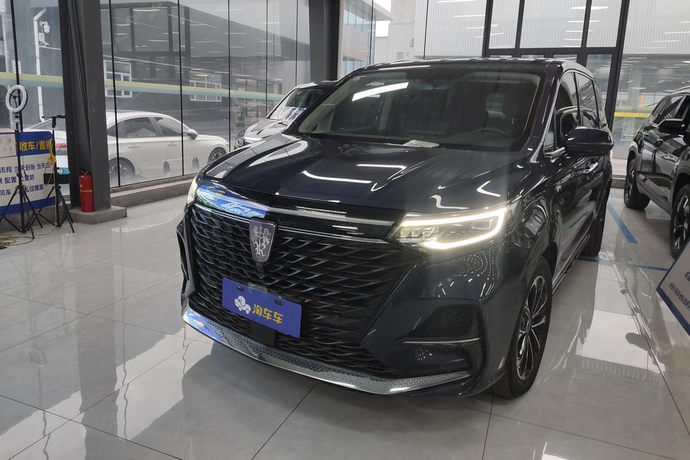 Roewe iMAX8 2021 — фото автомобиля