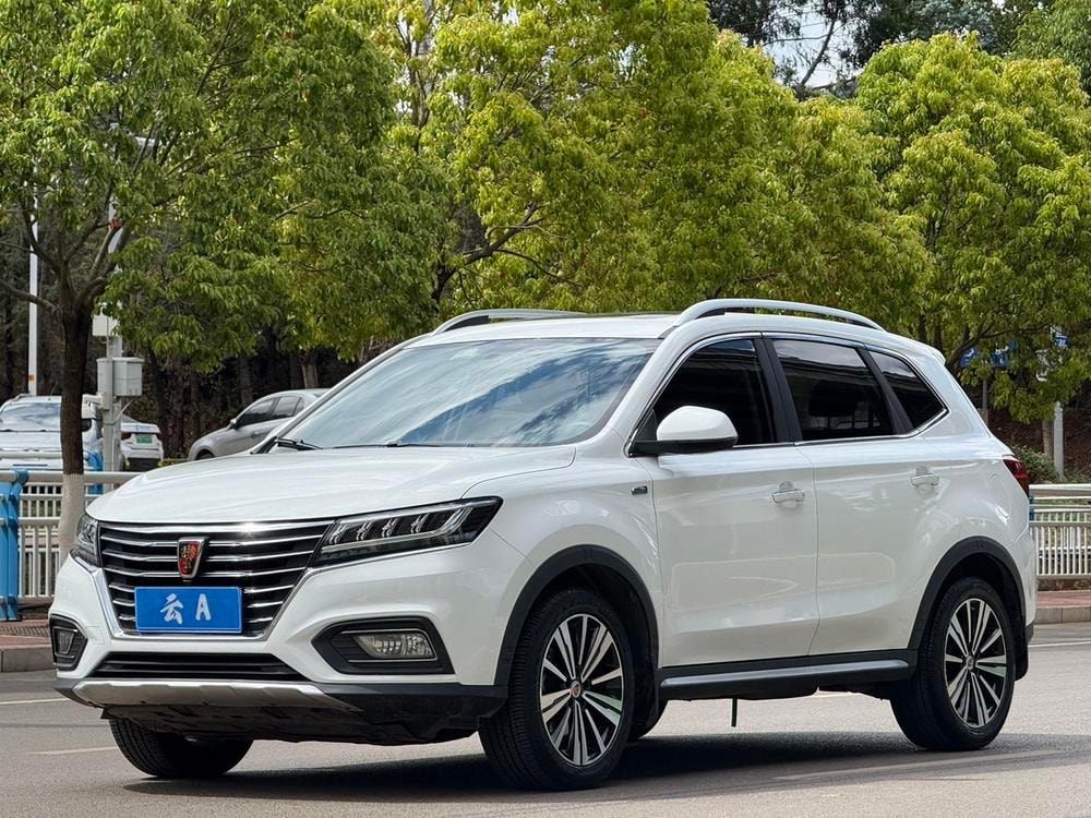 Roewe RX5 2020 — фото автомобиля