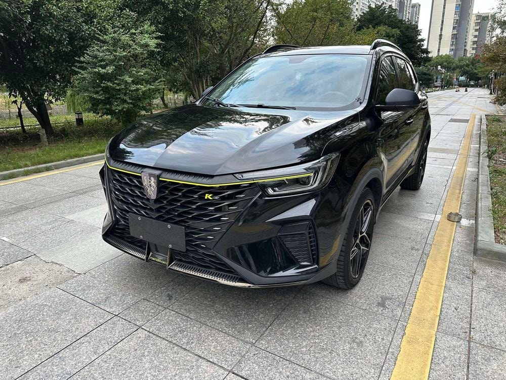 Roewe RX5 2022 — фото автомобиля