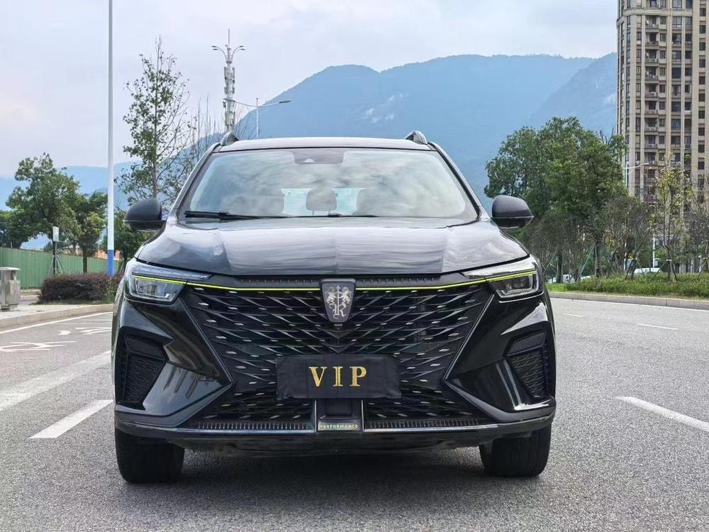 Roewe RX5 2021 — фото автомобиля