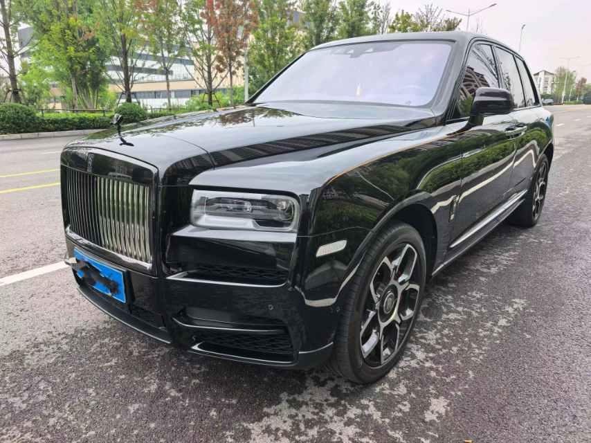 Rolls-Royce Cullinan 2020 — фото автомобиля