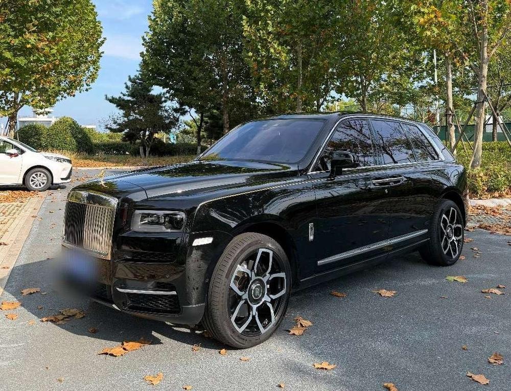 Rolls-Royce Cullinan 2018 — фото автомобиля