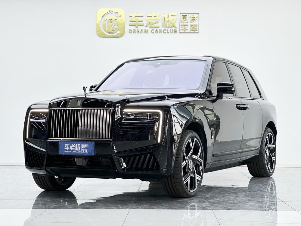 Rolls-Royce Cullinan 2024 — фото автомобиля