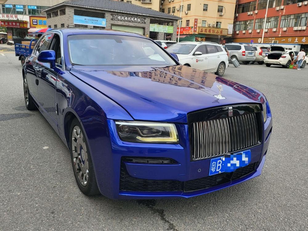 Rolls-Royce Ghost 2014 — фото автомобиля